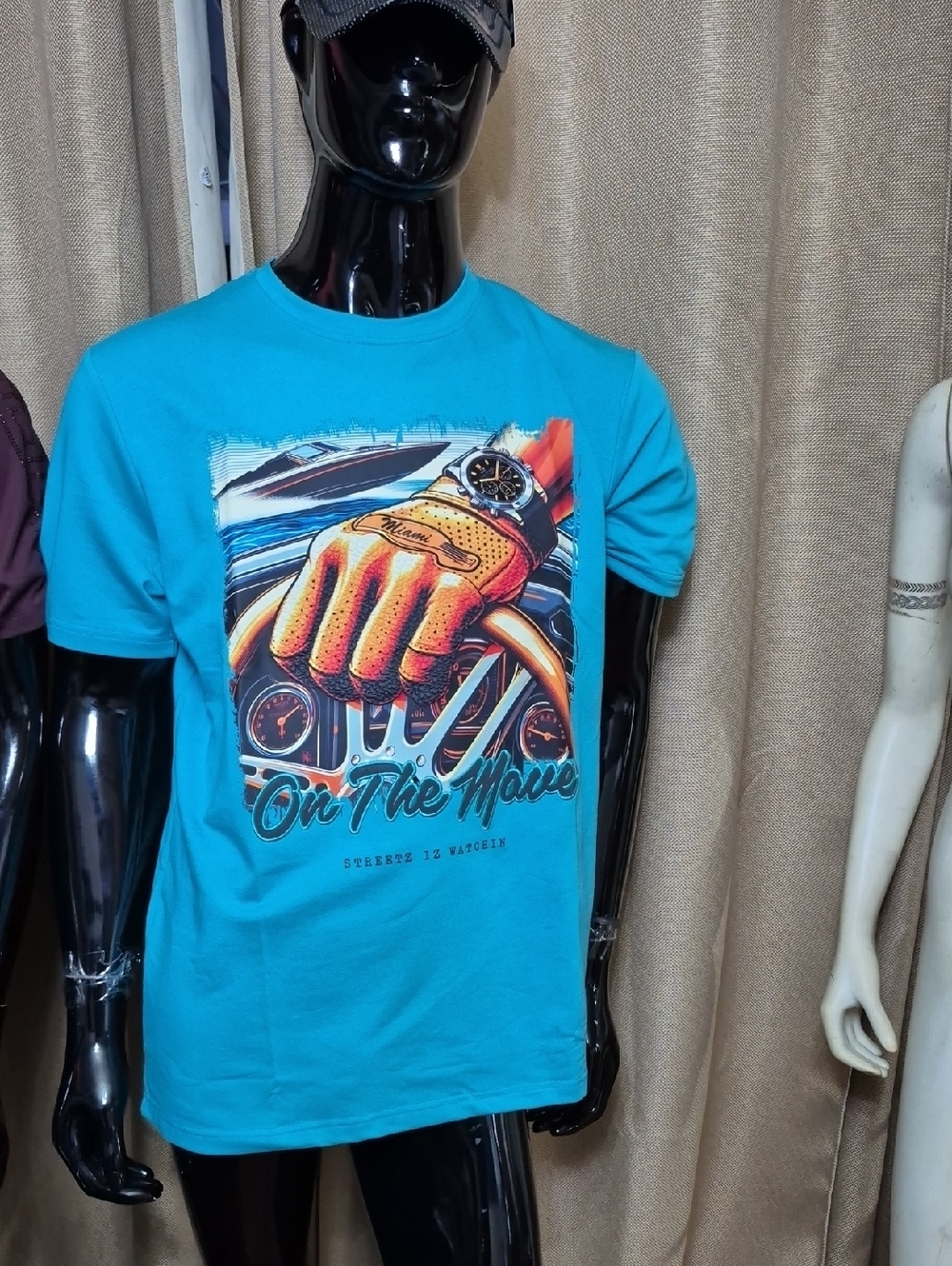 Men's Turquoise Graphic Tee - 'On The Move'